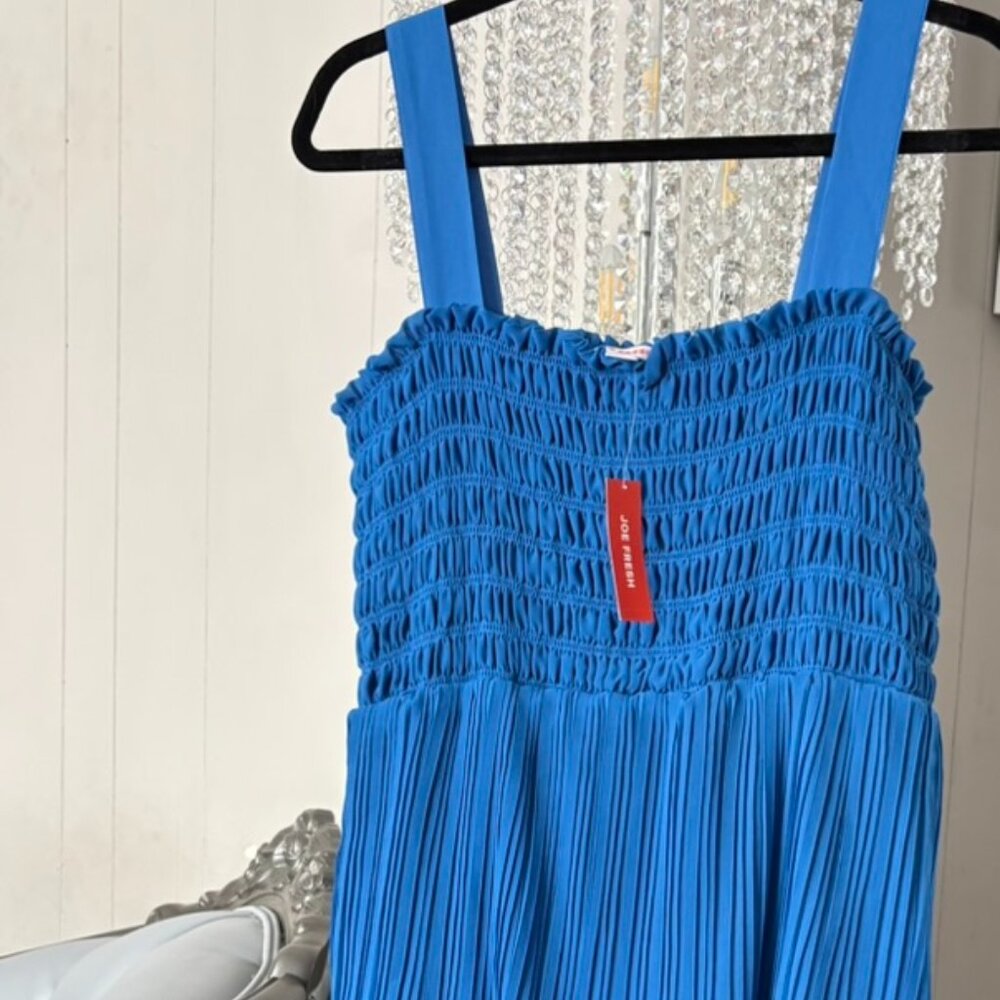 NWT Mid Blue Tiered Smoked Midi Dress from Joe Fresh Sz L